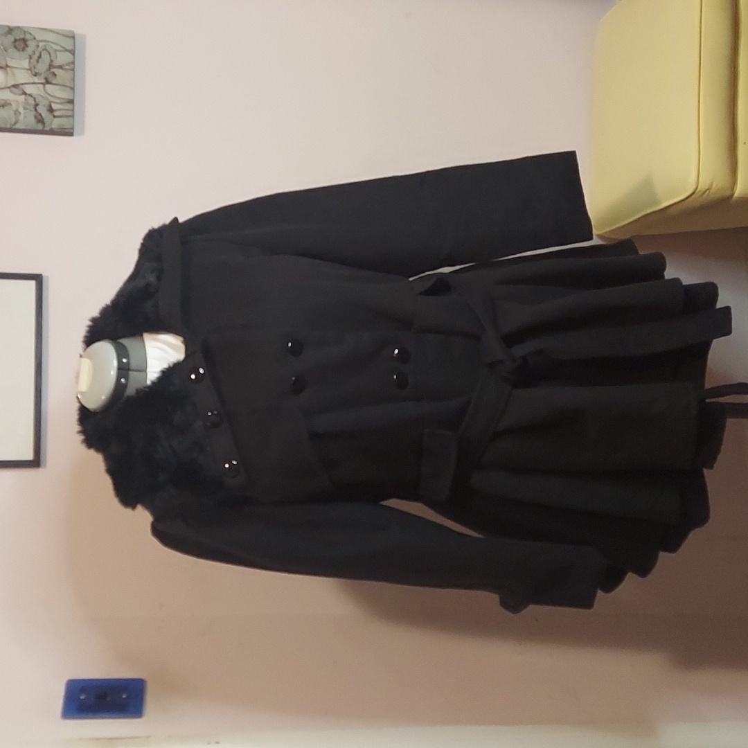 Vintage Vogue Black Double-Breasted Women's Coat